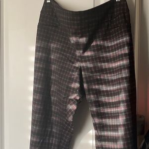 New York & company bootleg pants